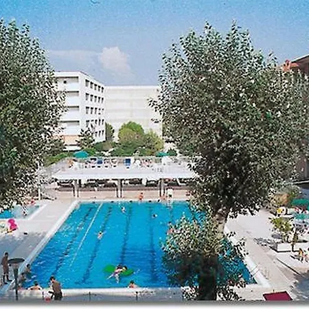 Palace Quadrilocale A * Bibione