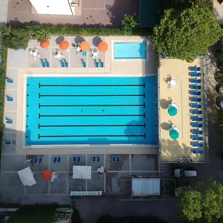Apartamento Palace Quadrilocale A *
